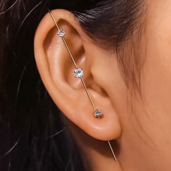 🔵𝟲𝟱%𝗢𝗙𝗙 𝗯𝘂𝗻𝗱𝗹𝗲𝘀 𝟯+🔵 NEW Simple Rhinestone Ear Hook - Picture 6 of 13